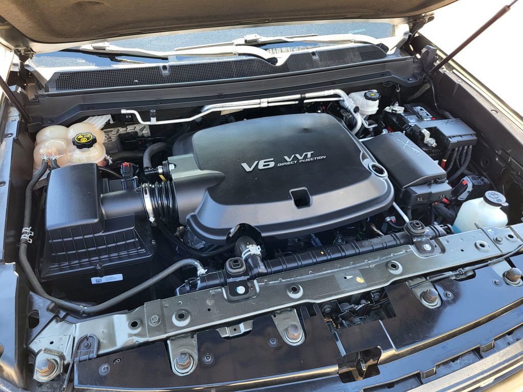 Used 2018 Chevrolet Colorado ZR2 image 19