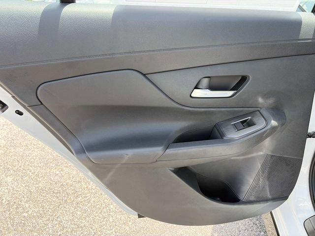 New 2026 Nissan Sentra SR w/ Floor Mat Package FWD image 10