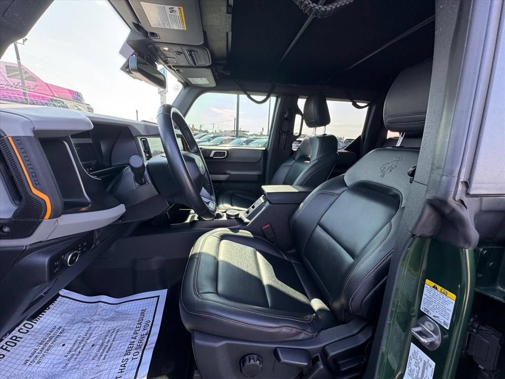 Used 2022 Ford Bronco Badlands AWD/4WD image 14