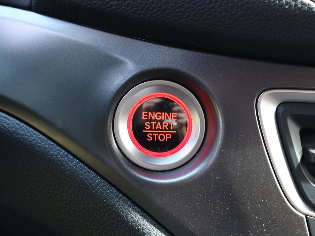 Used 2025 Honda Passport EX-L image 31
