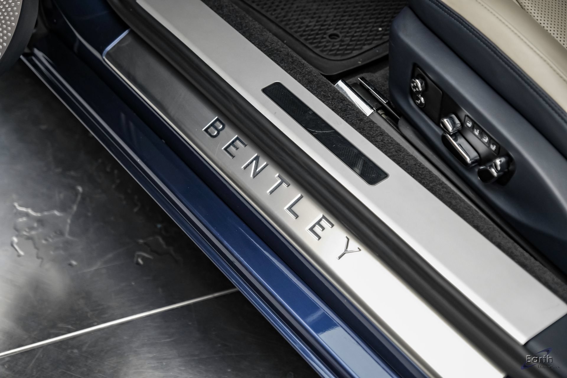 Used 2020 Bentley Continental GT V8 First Edition AWD/4WD image 39