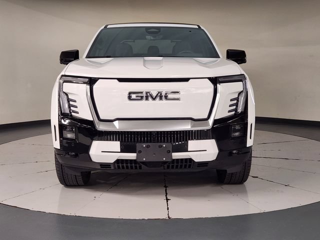 Used 2025 GMC Sierra EV Denali AWD/4WD image 9