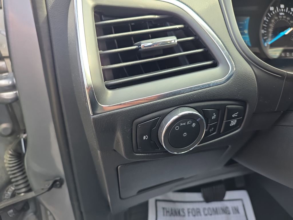 Used 2024 Ford Edge Titanium w/ Equipment Group 301A image 26