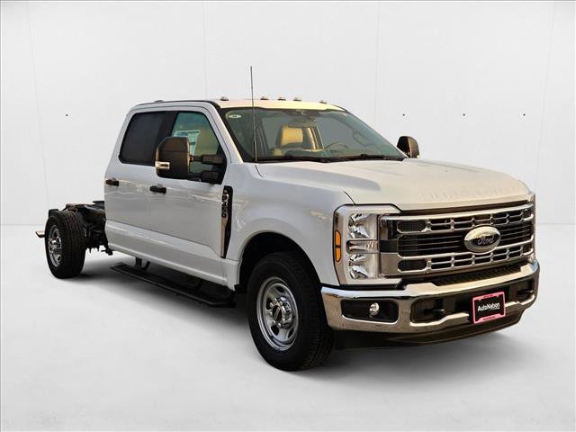 New 2026 Ford F350 XL w/ XL Chrome Package image 5