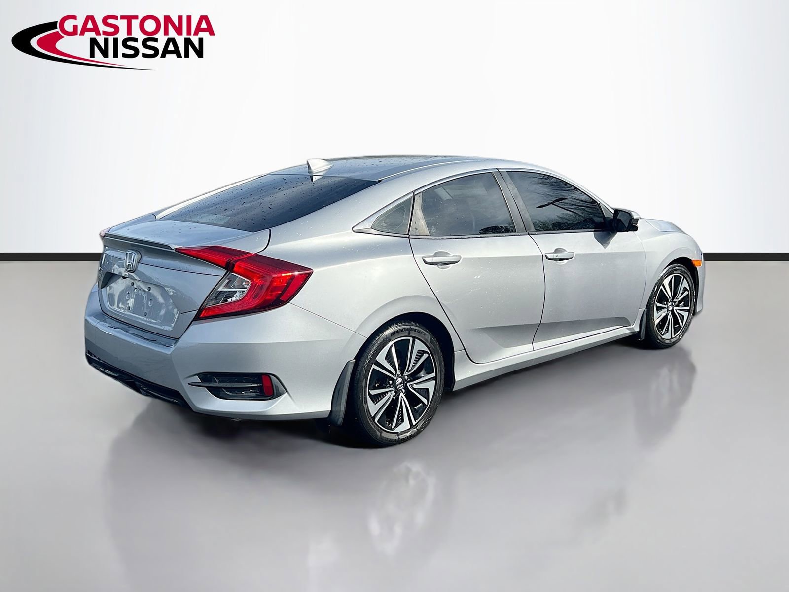 Used 2017 Honda Civic EX-T image 9