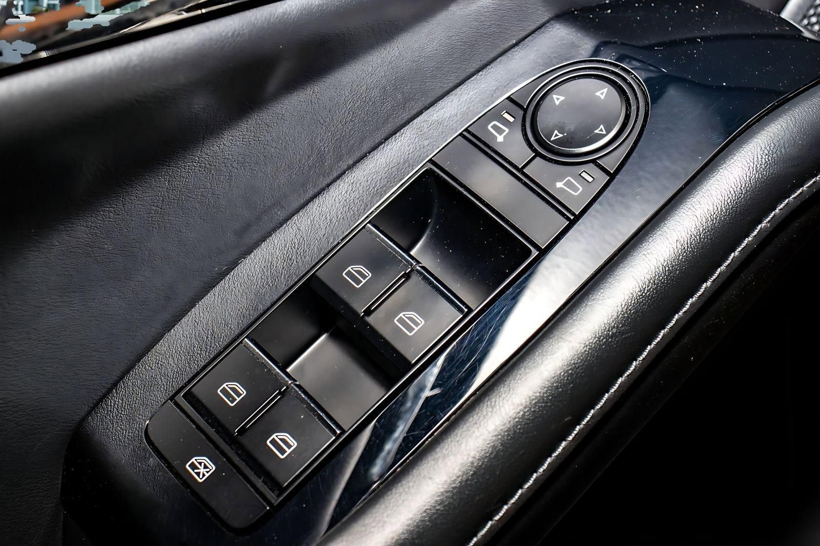 Used 2023 MAZDA CX-30 AWD 2.5 S w/ Preferred Package image 26