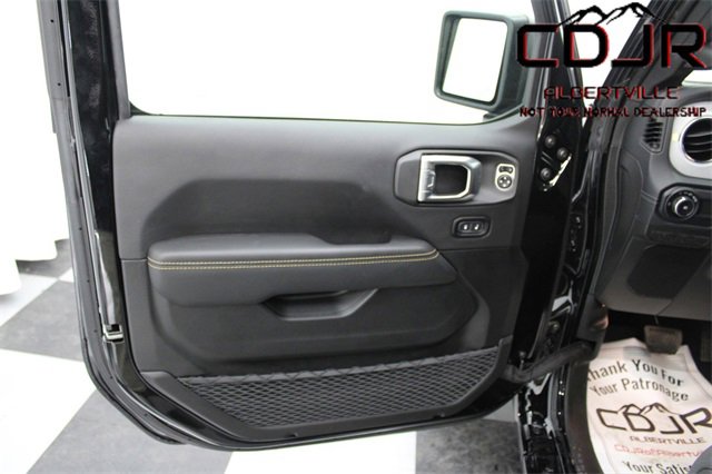 Used 2024 Jeep Wrangler Sahara w/ Technology Group image 14