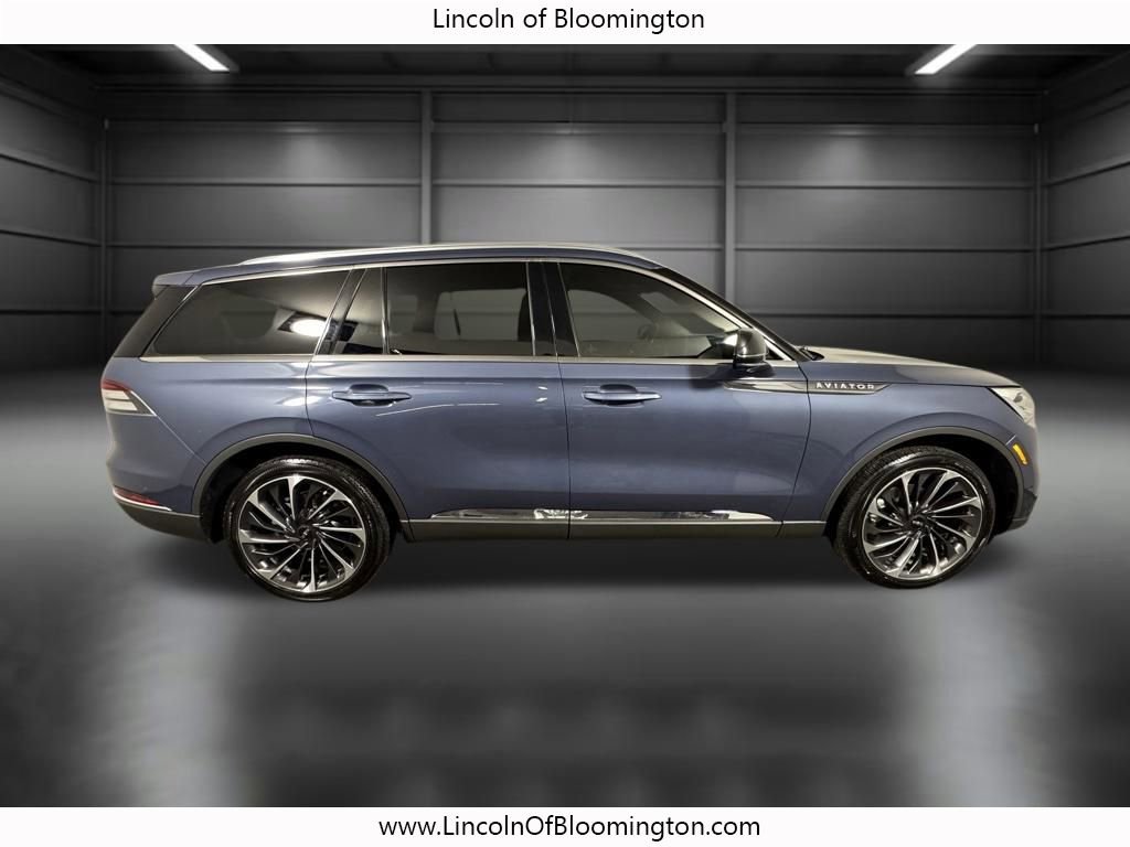 Used 2021 Lincoln Aviator Reserve w/ Equipment Group 202A AWD/4WD image 8