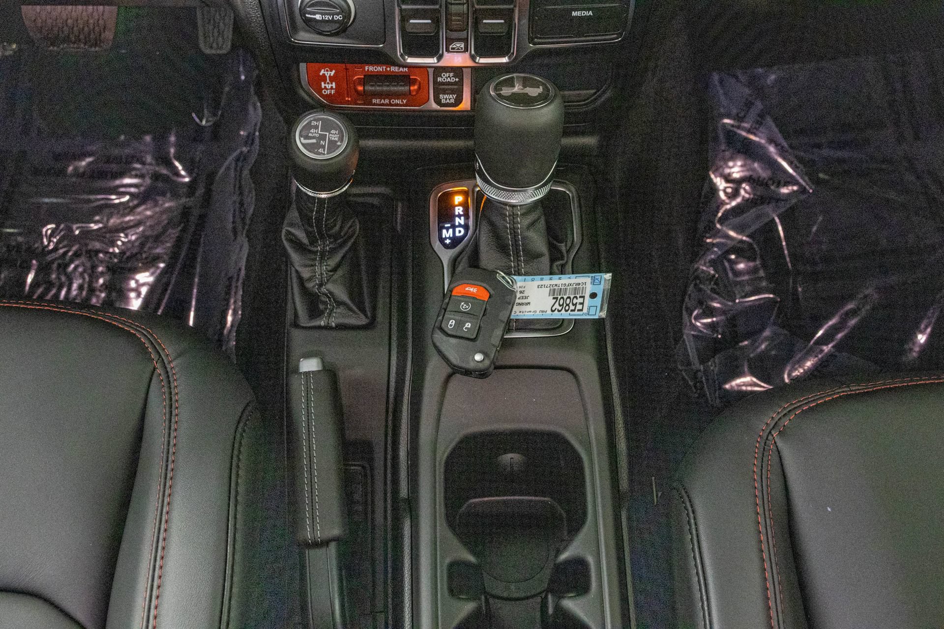 New 2026 Jeep Wrangler Unlimited Rubicon AWD/4WD image 26