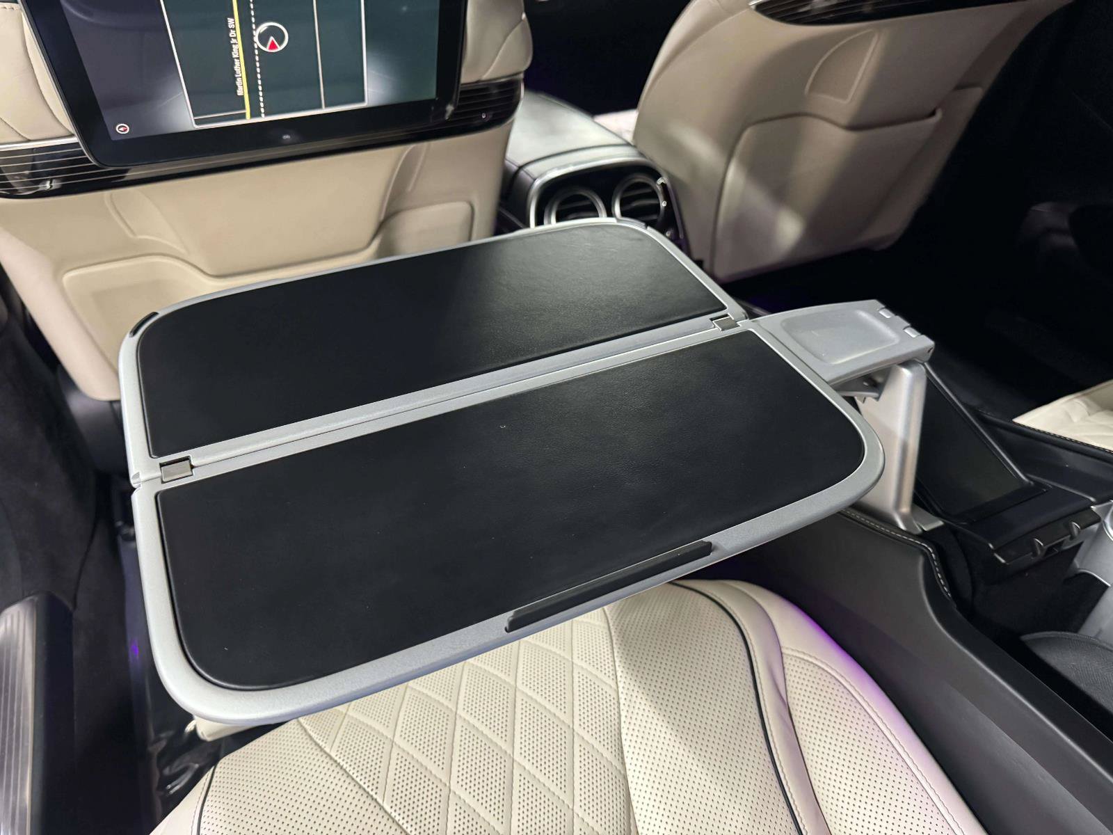 Used 2019 Mercedes-Benz Maybach S 560 4MATIC image 63