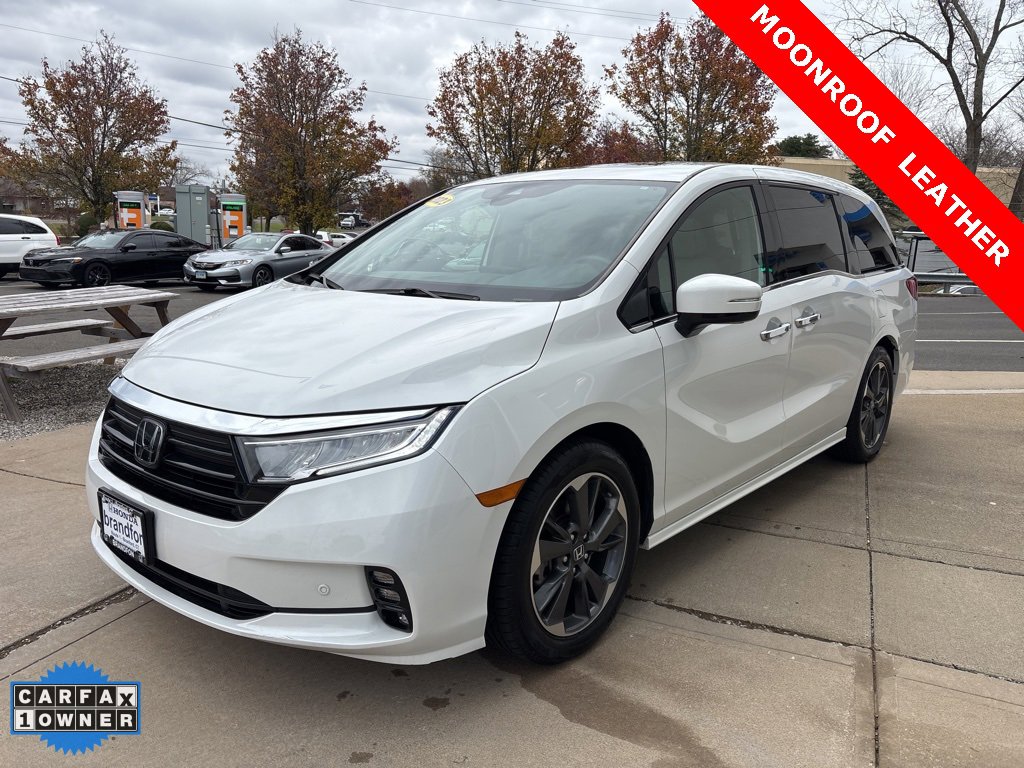 Used 2023 Honda Odyssey Elite image 3