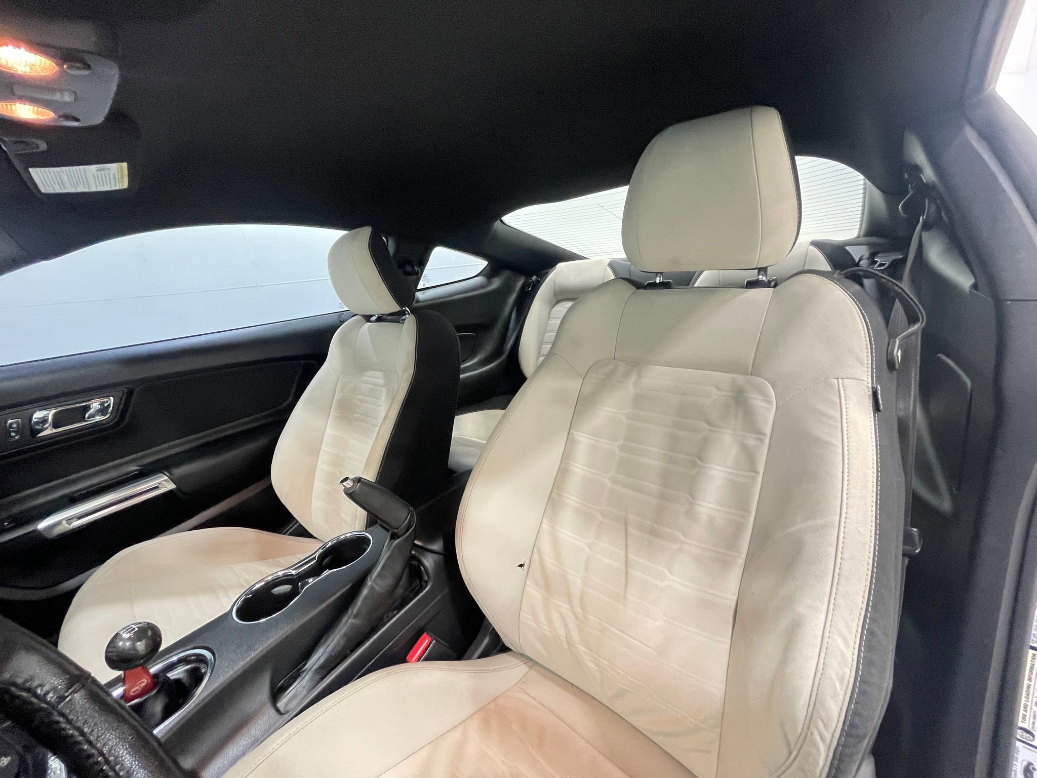 Used 2015 Ford Mustang GT image 12