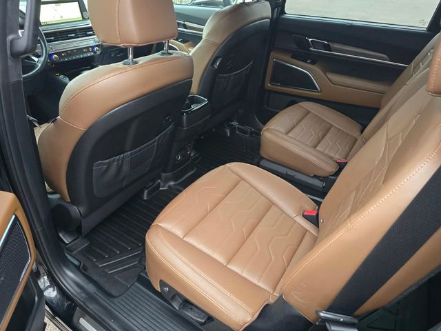 Used 2021 Kia Telluride SX w/ SX Prestige Package image 29