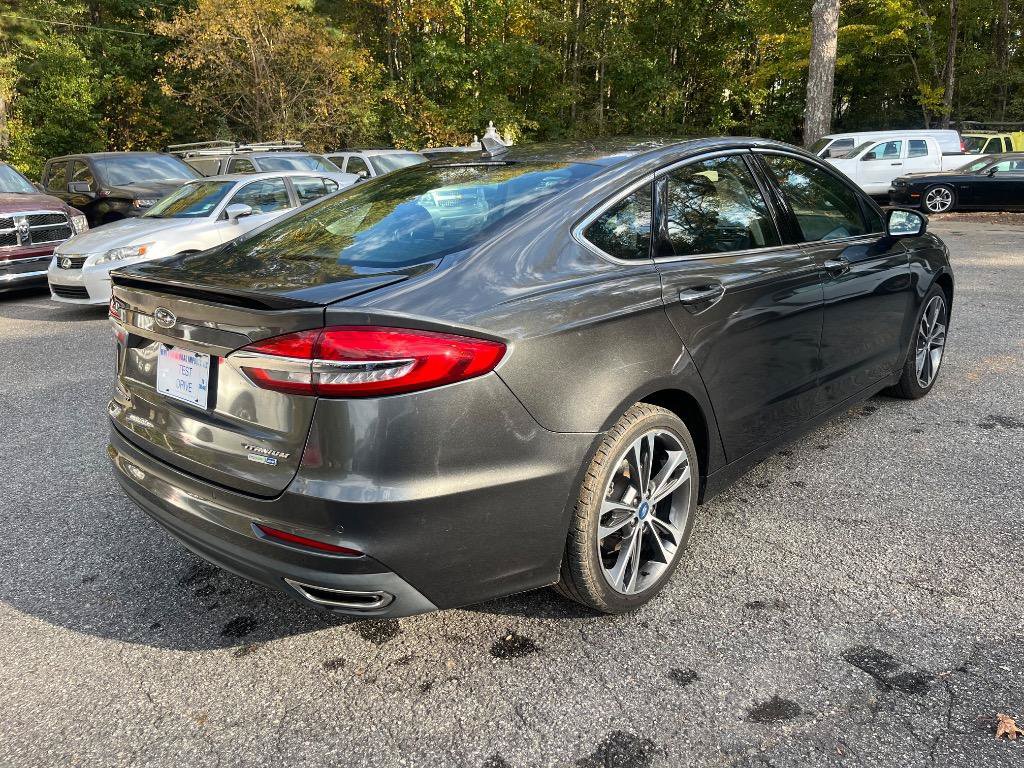 Used 2019 Ford Fusion Titanium AWD/4WD image 5