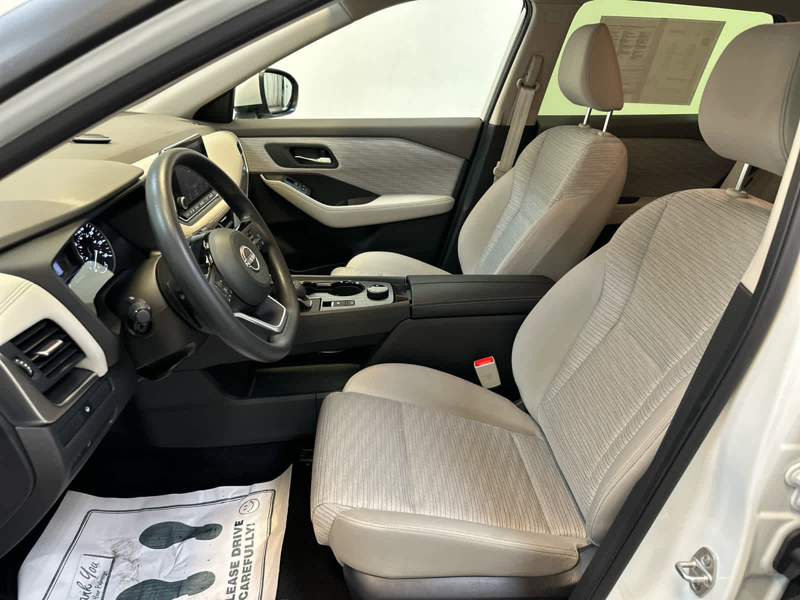 Certified 2023 Nissan Rogue SV AWD/4WD image 4