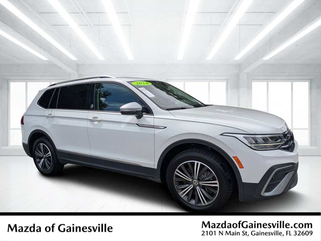 Used 2024 Volkswagen Tiguan SE