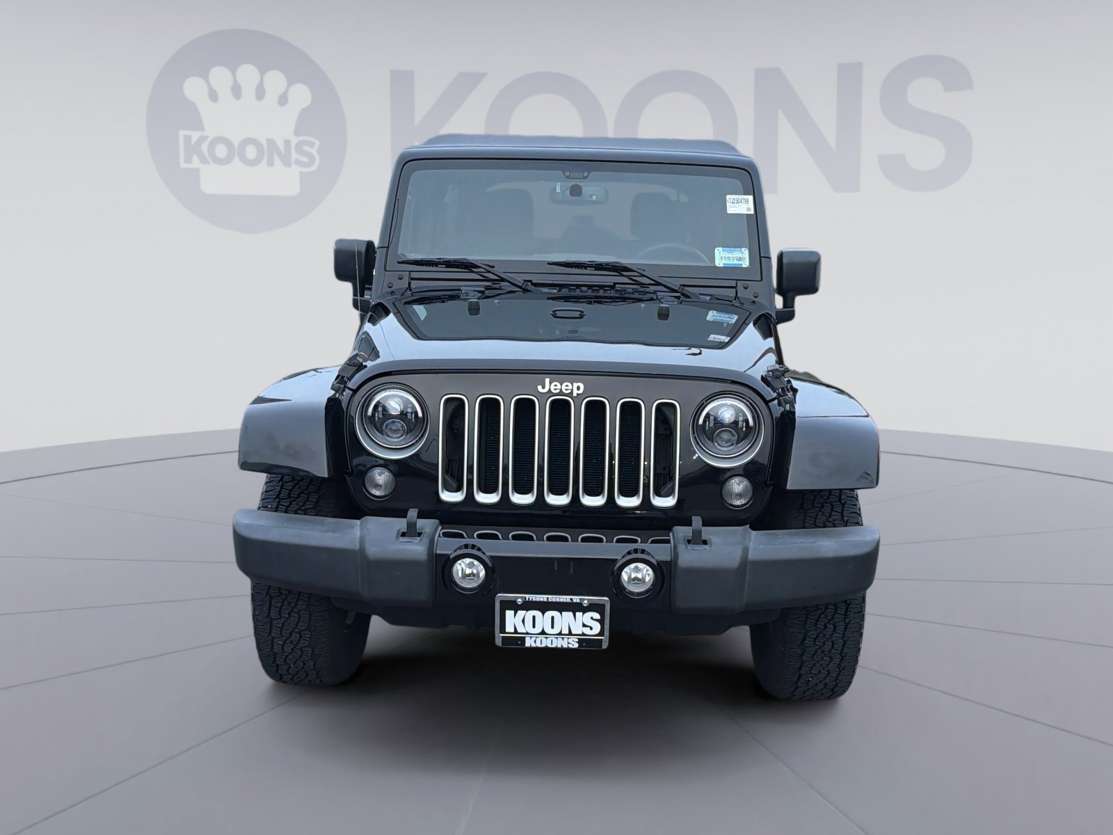 Used 2016 Jeep Wrangler Unlimited Sahara w/ Connectivity Group image 11