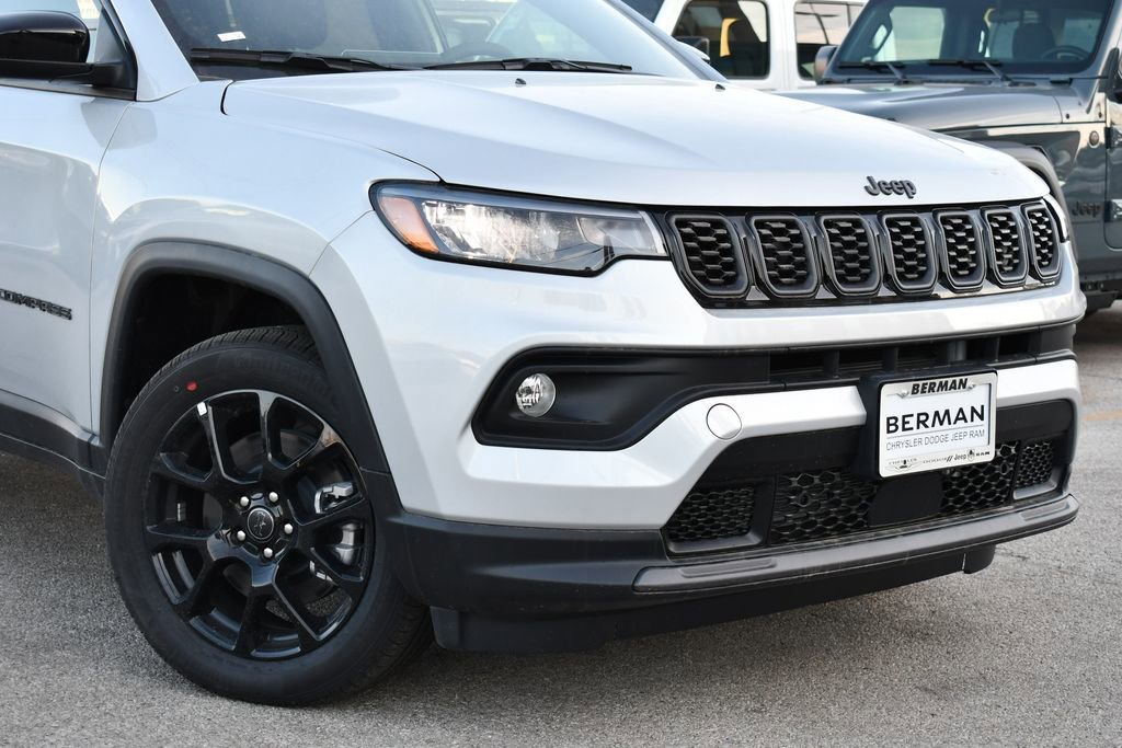 New 2026 Jeep Compass Latitude image 2