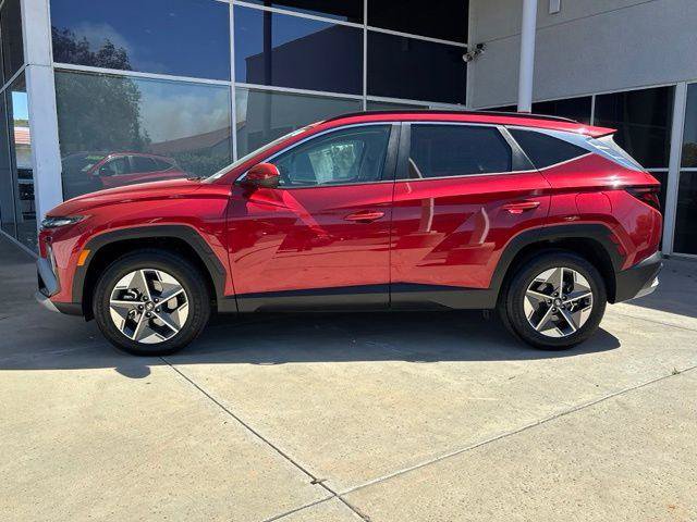 Used 2025 Hyundai Tucson SEL AWD/4WD image 7