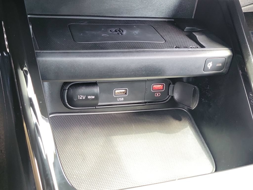 Certified 2024 Kia Forte GT FWD image 17