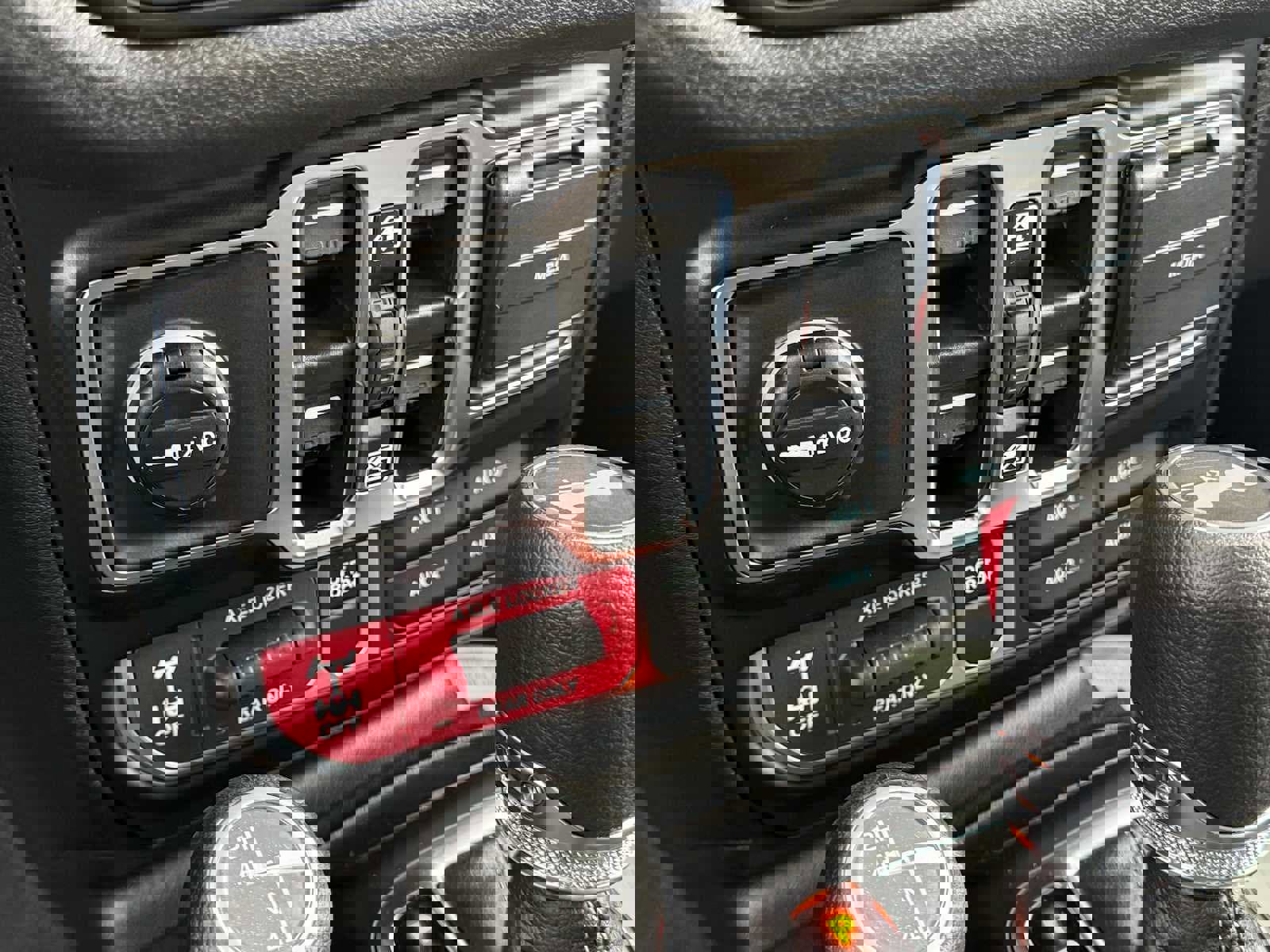 New 2026 Jeep Wrangler Unlimited Sport image 14