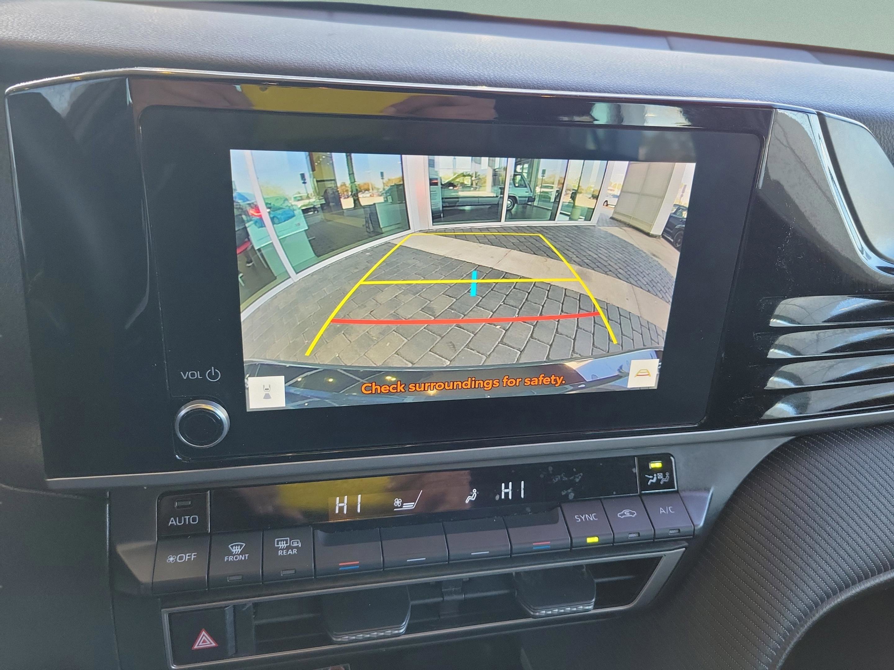 Used 2025 Toyota Camry SE image 22