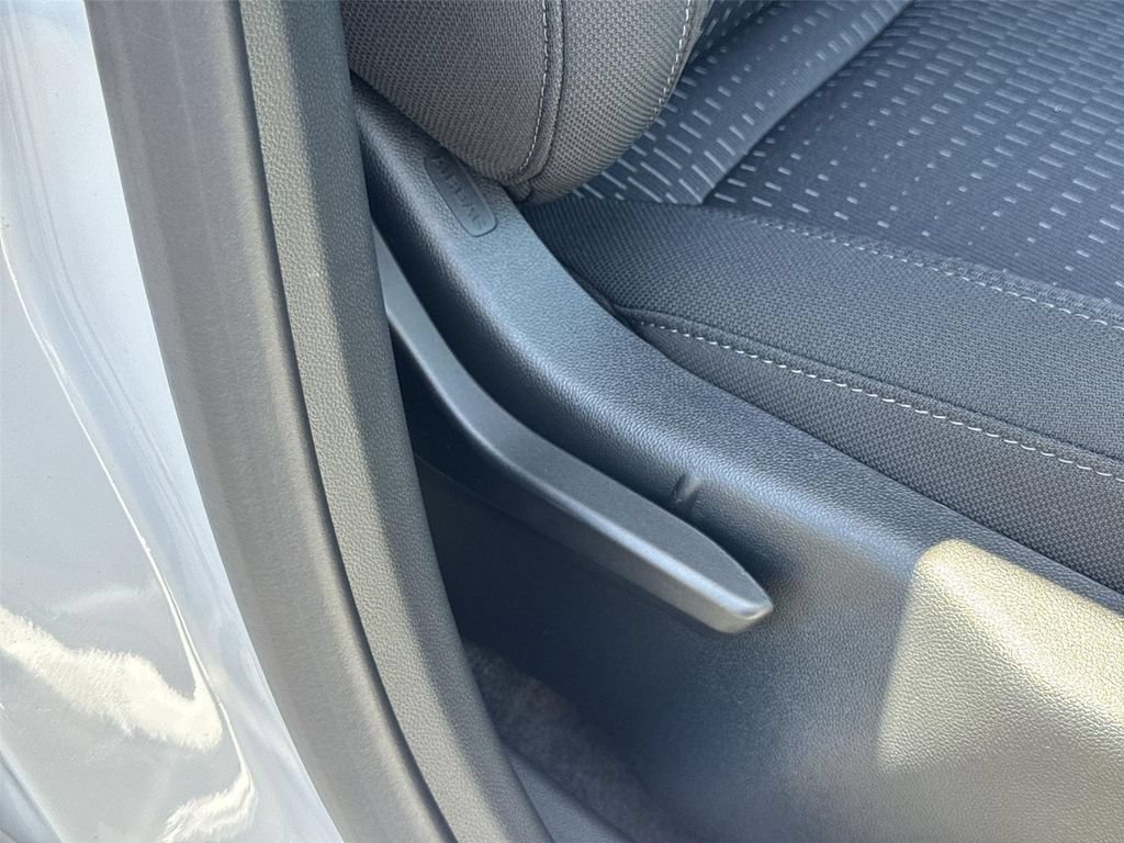 New 2026 Chevrolet Equinox LT w/ Safety and Technology Package FWD image 33