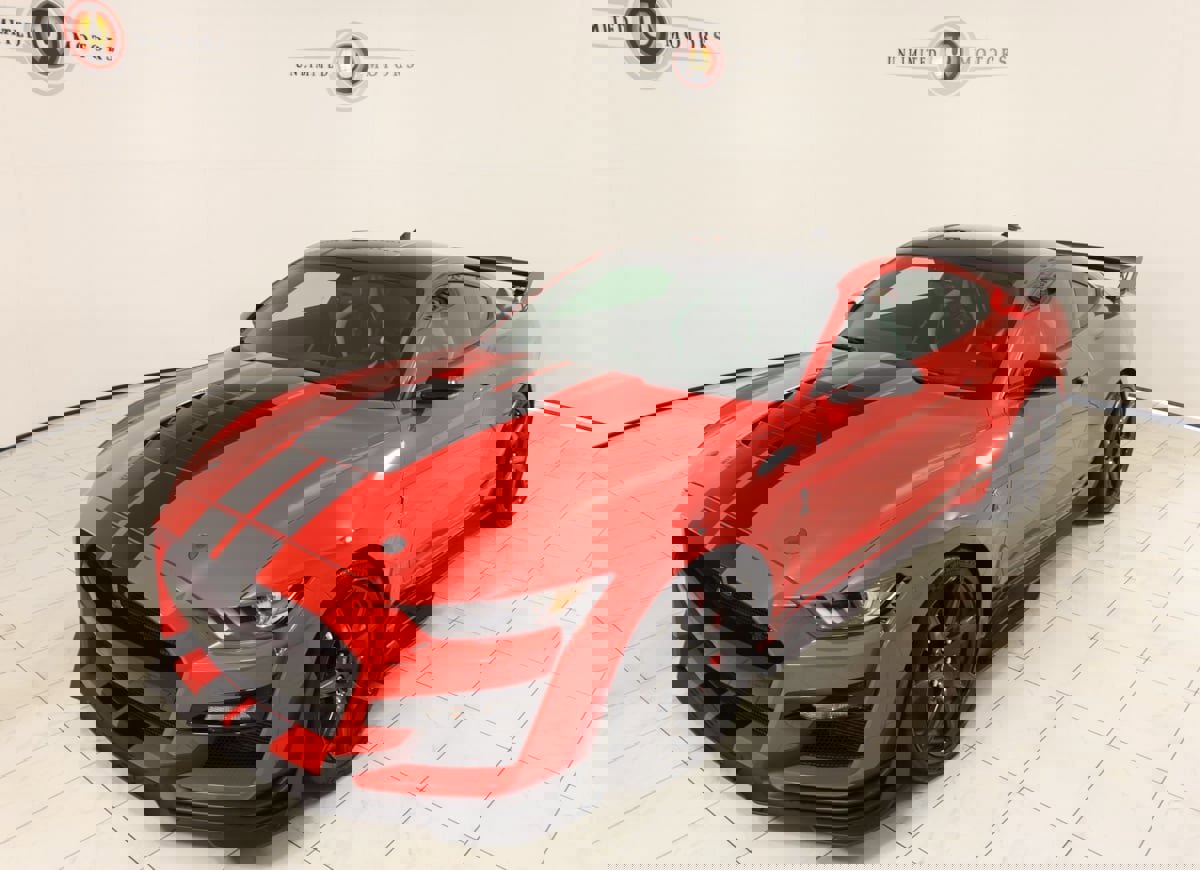 Used 2022 Ford Mustang Shelby GT500 w/ Carbon Fiber Track Pack image 36