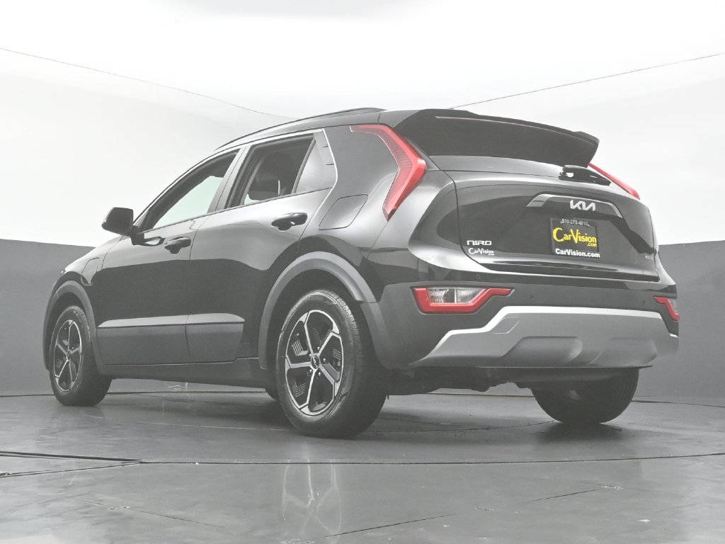 Used 2023 Kia Niro EX FWD image 45
