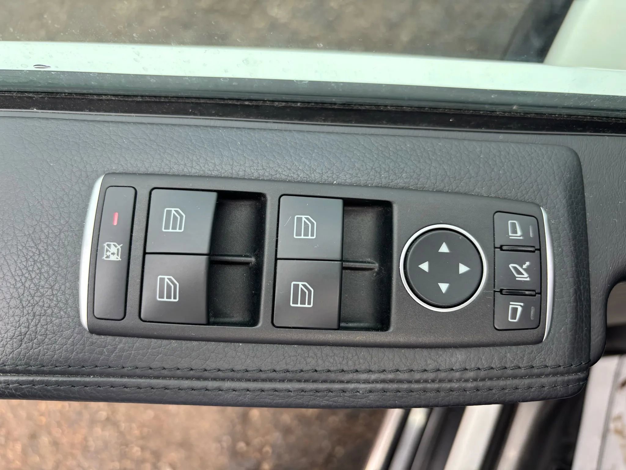 Used 2015 Mercedes-Benz G 63 AMG 4MATIC image 20