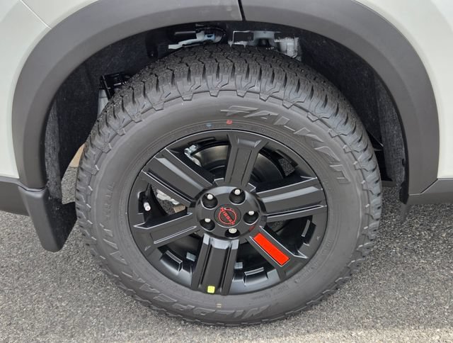 New 2026 Nissan Rogue SV AWD/4WD image 8