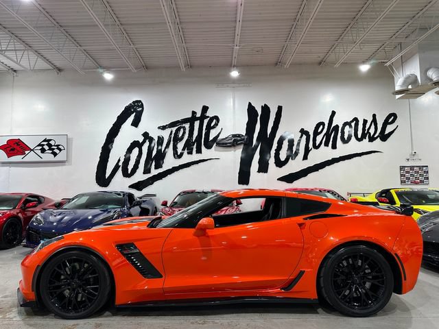 Used 2019 Chevrolet Corvette Z06 RWD image 2