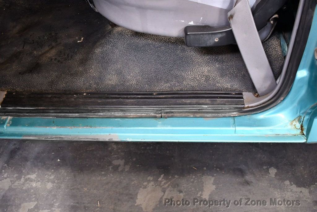 Used 1997 Ford F350 2WD Regular Cab image 12