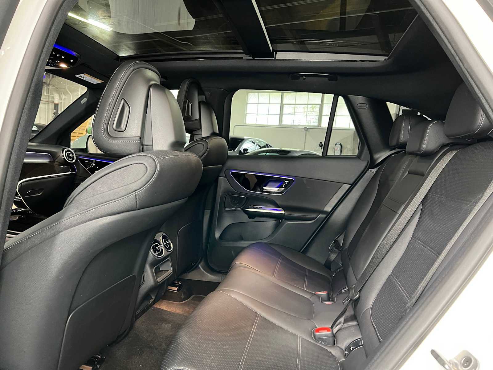 Used 2026 Mercedes-Benz GLC 300 4MATIC image 19