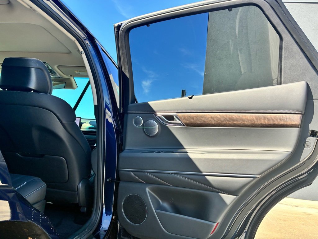 Used 2025 Genesis GV80 3.5T Advanced image 13