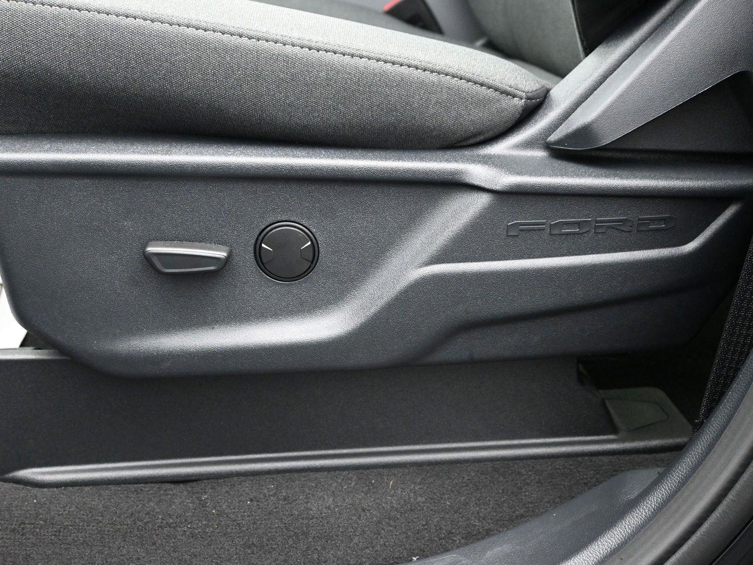 New 2026 Ford F250 XLT image 19