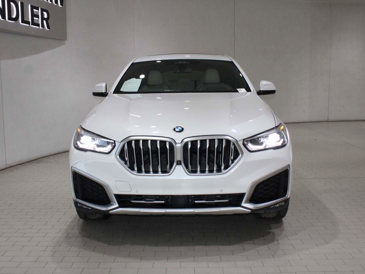 Used 2021 BMW X6 xDrive40i w/ Premium Package AWD/4WD image 9