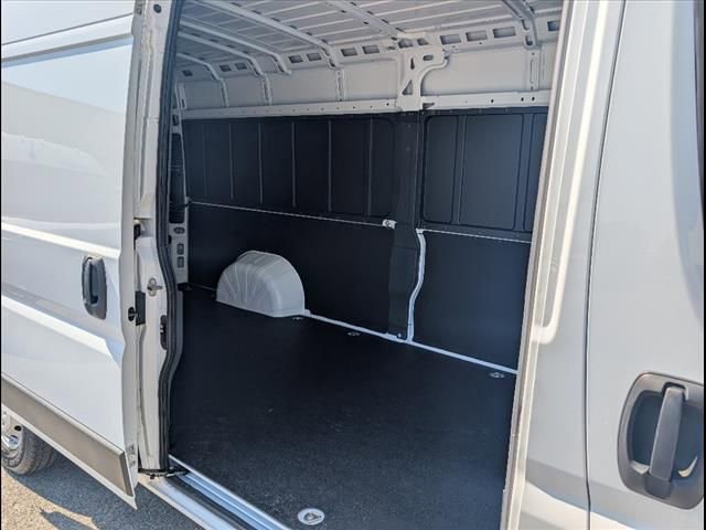 Used 2023 RAM ProMaster 3500 w/ Convenience Group image 21