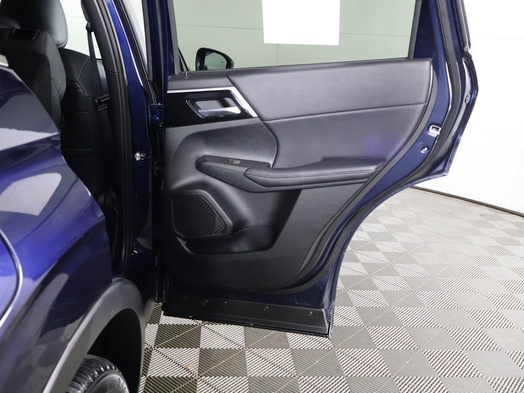 Used 2024 Mitsubishi Outlander SE image 28