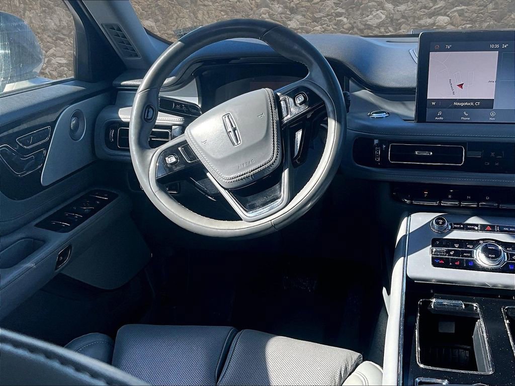 Used 2020 Lincoln Aviator Reserve w/ Equipment Group 202A image 5