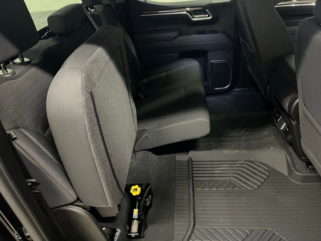 New 2025 Chevrolet Silverado 1500 LT w/ Z71 Off-Road Package image 41