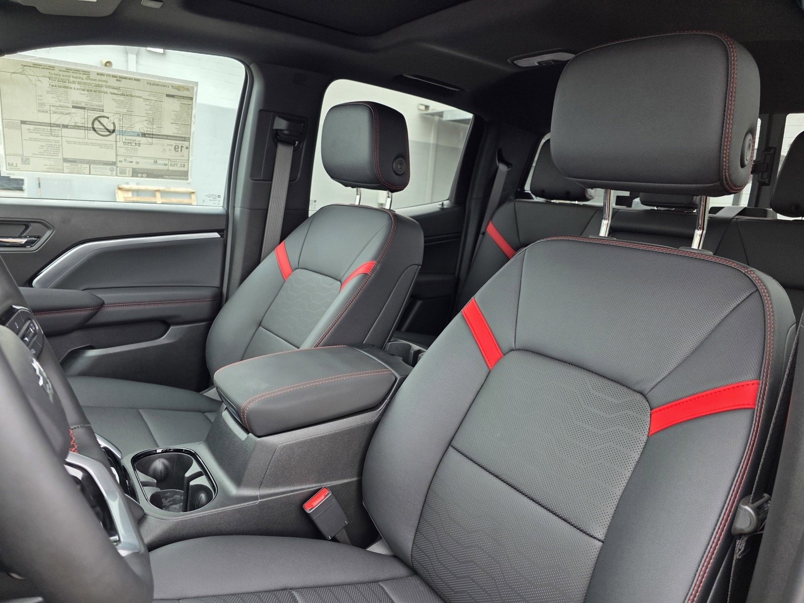 New 2025 Chevrolet Colorado Z71 w/ Technology Package image 23