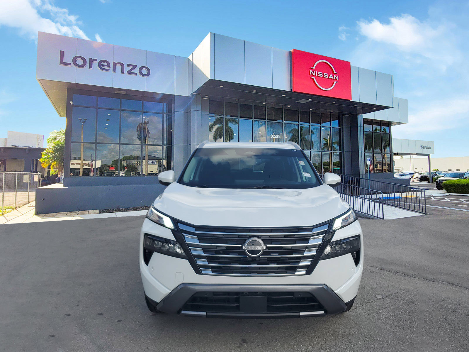 Used 2025 Nissan Rogue SL FWD video 2