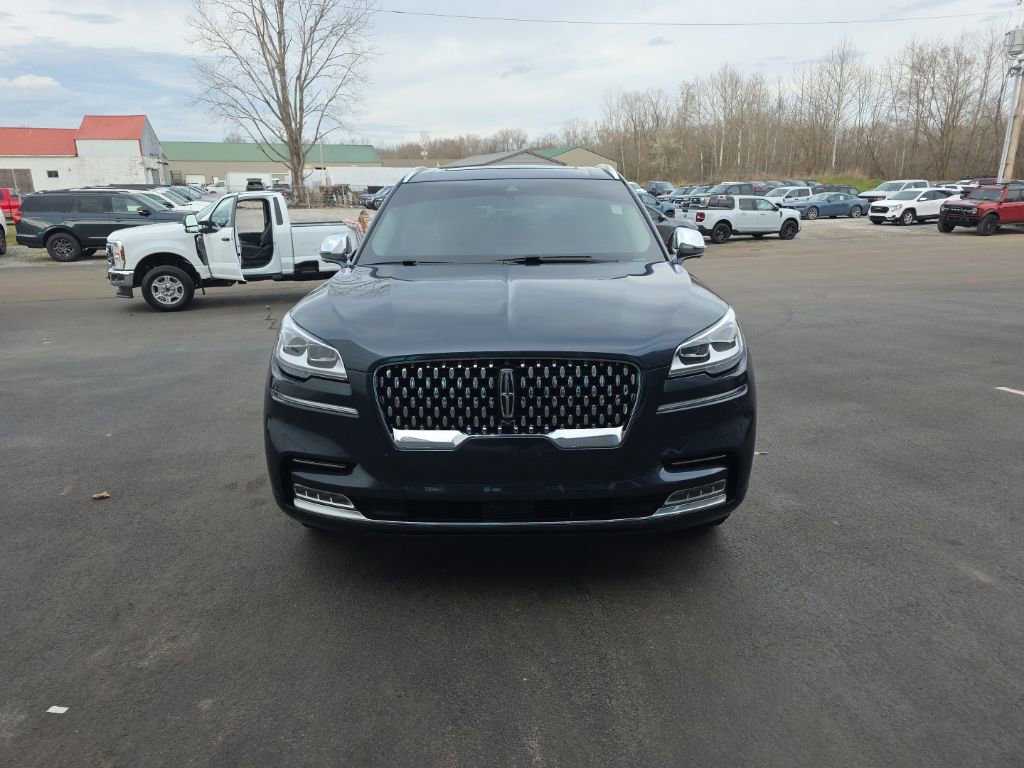 Used 2021 Lincoln Aviator Black Label w/ Dynamic Handling Package image 3