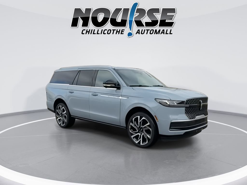 New 2026 Lincoln Navigator L Reserve image 2