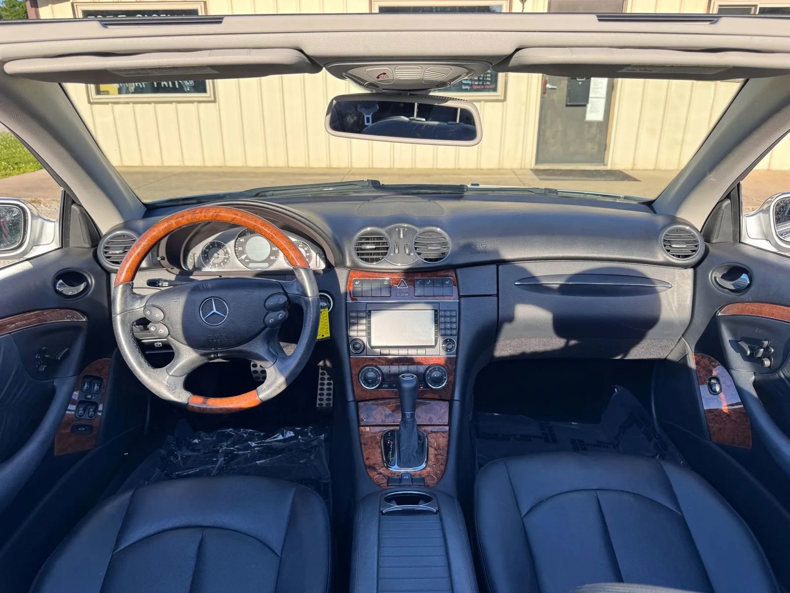 Used 2009 Mercedes-Benz CLK 350 Cabriolet image 31