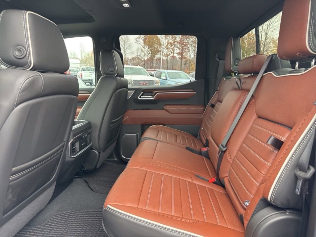 New 2026 GMC Sierra 1500 Denali Ultimate image 13