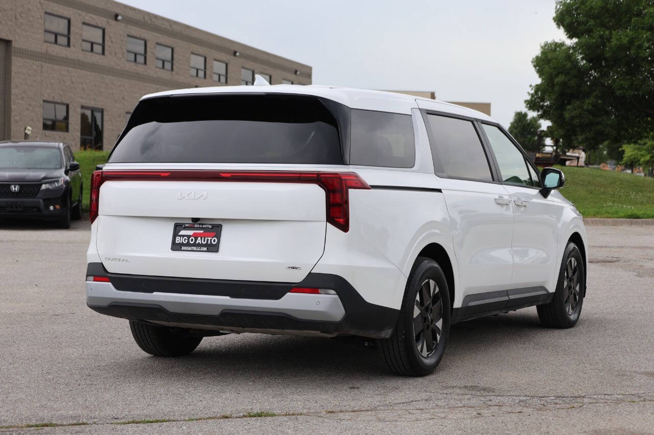 Used 2026 Kia Carnival LXS FWD image 9