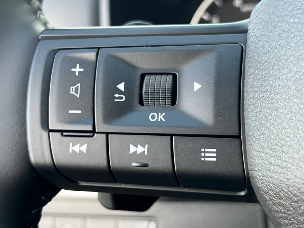 New 2026 Nissan Rogue Dark Armor FWD image 11