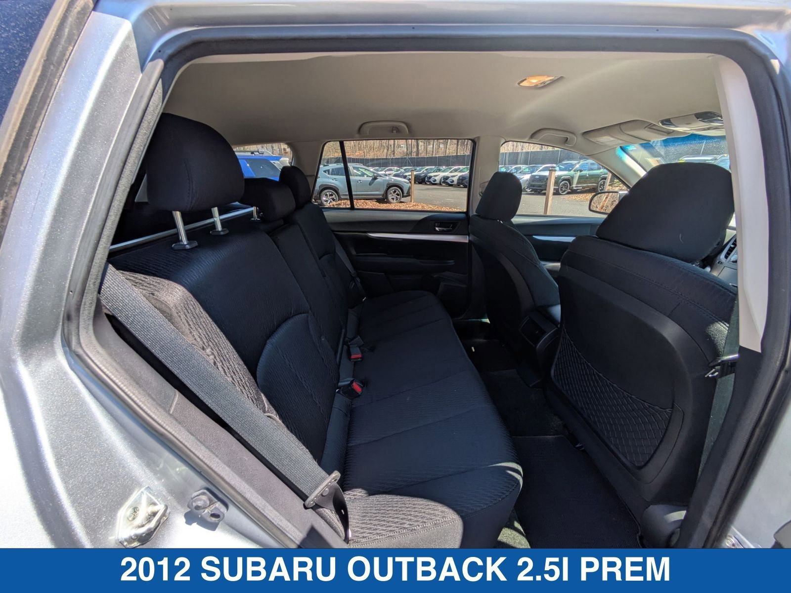 Used 2012 Subaru Outback 2.5i Premium w/ All-Weather Pkg image 32